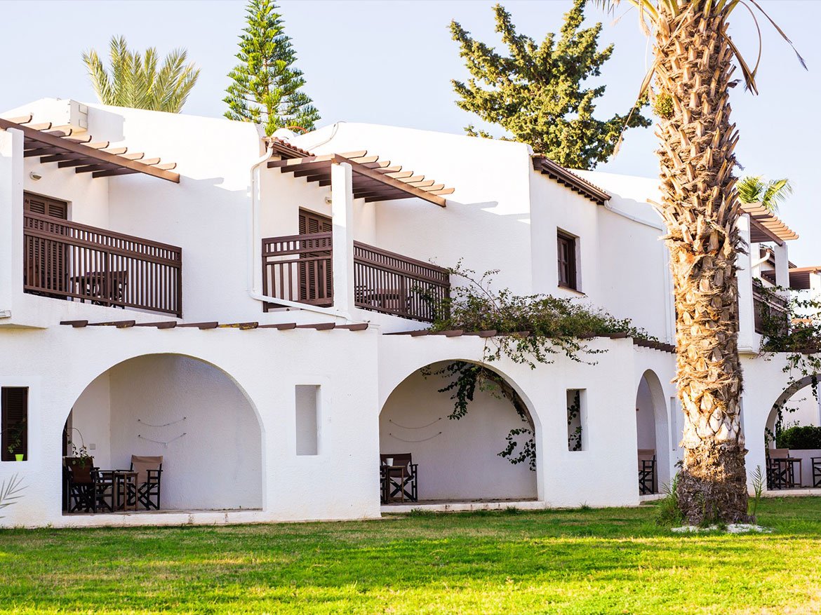 021 Amazing villa bay front
